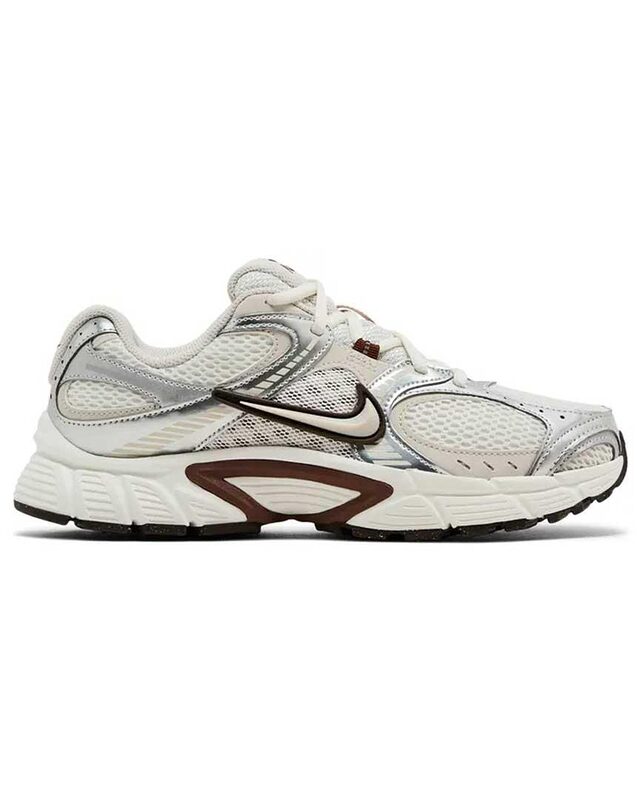 Nike V5 RNR Sail Fauna Brown