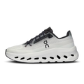 On Cloudtilt Runners