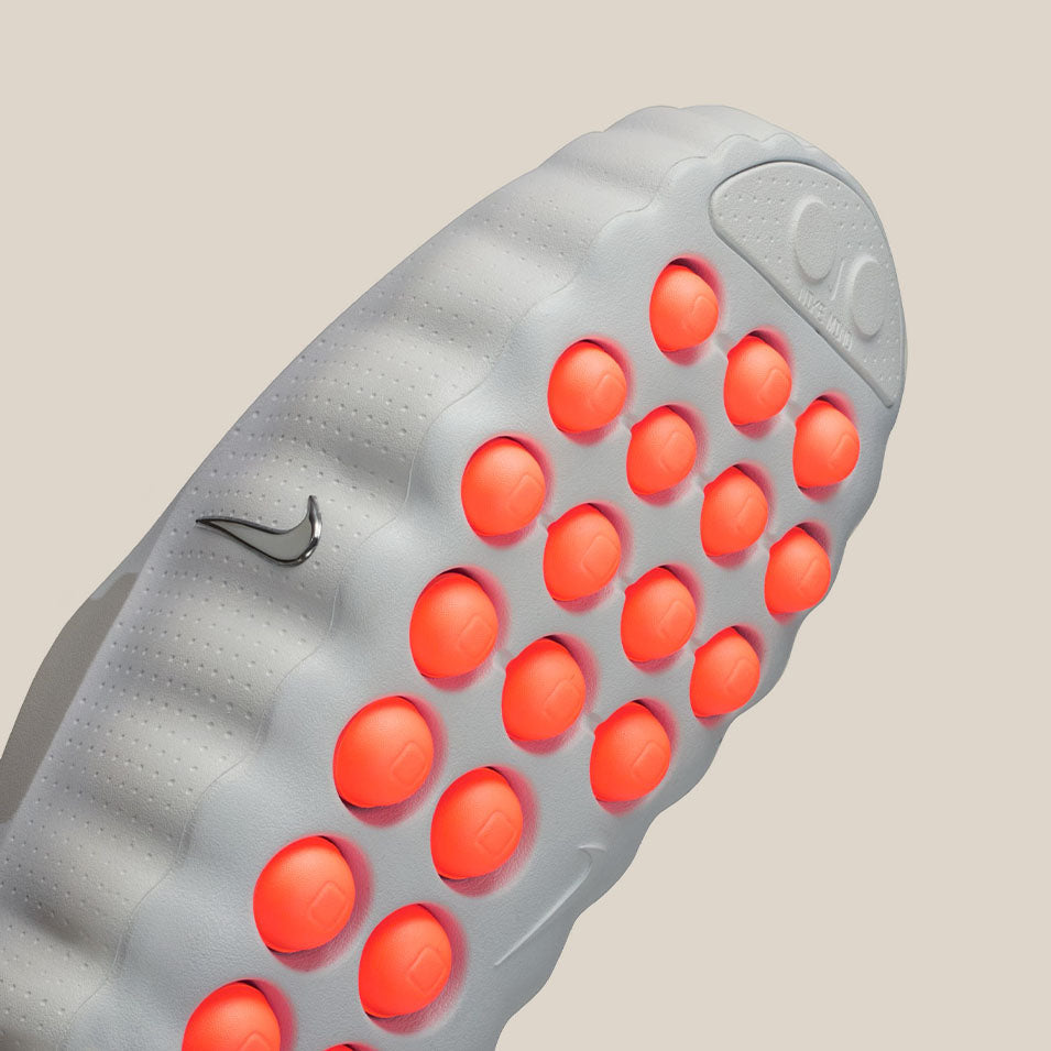 NIKE MIND 001